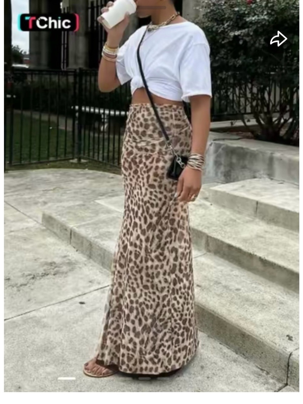 Women's Leopard Print Maxi Skirt size medium BNWT